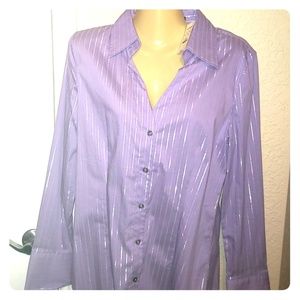 Women's Purple button-down Top. Size Large
